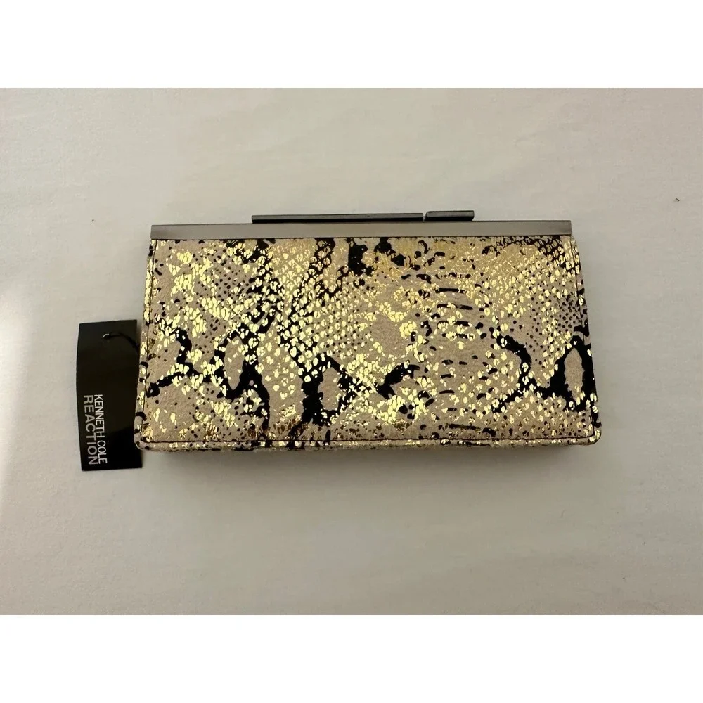 New Kenneth Cole Reaction Black Gold Metallic Snakeskin Clutch Wallet Event